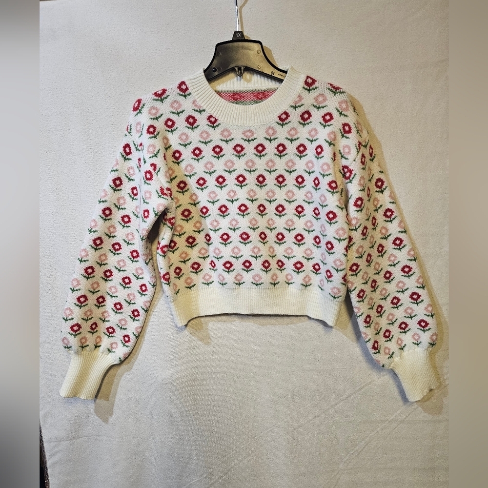 SHEIN Cream Floral Knit Sweater